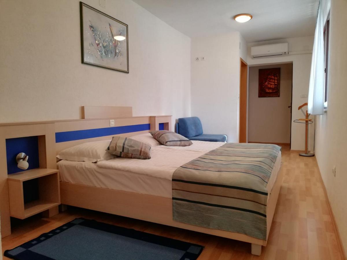 Apartments With A Parking Space Rabac, Labin - 13151 외부 사진